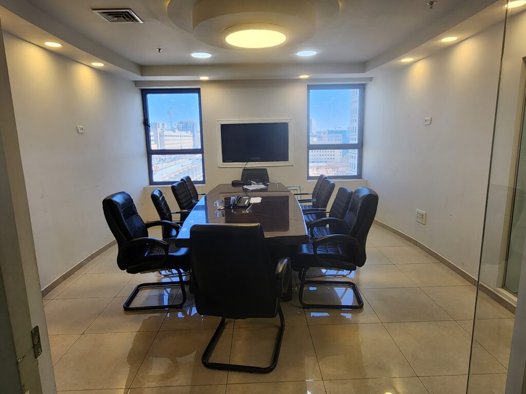 משרד גדול ויוקרתי להשכרה בירושלים