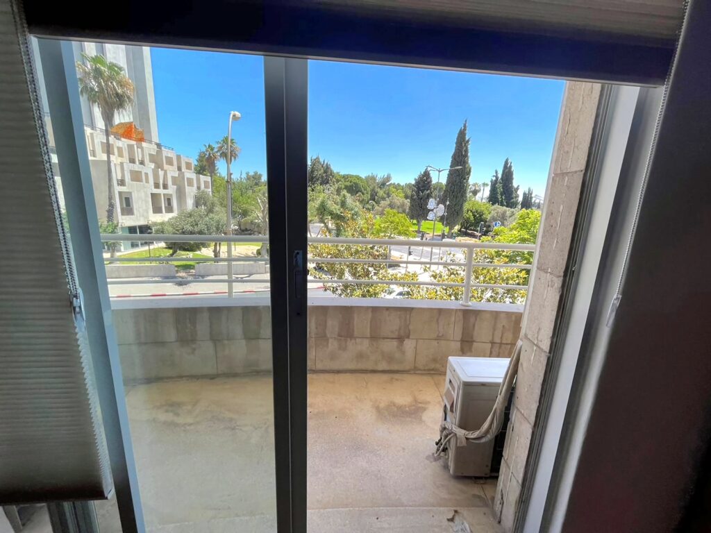 משרדים להשכרה באיזור רחביה בירושלים