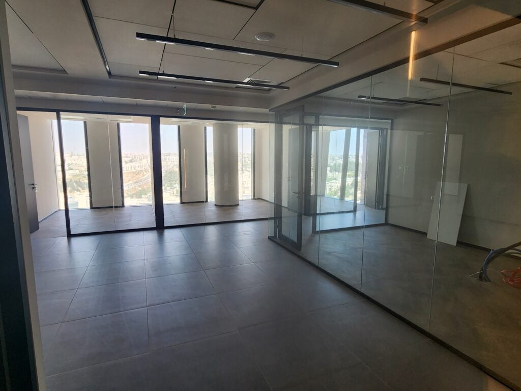 קומה עצמאית להשכרה בהר חוצבים