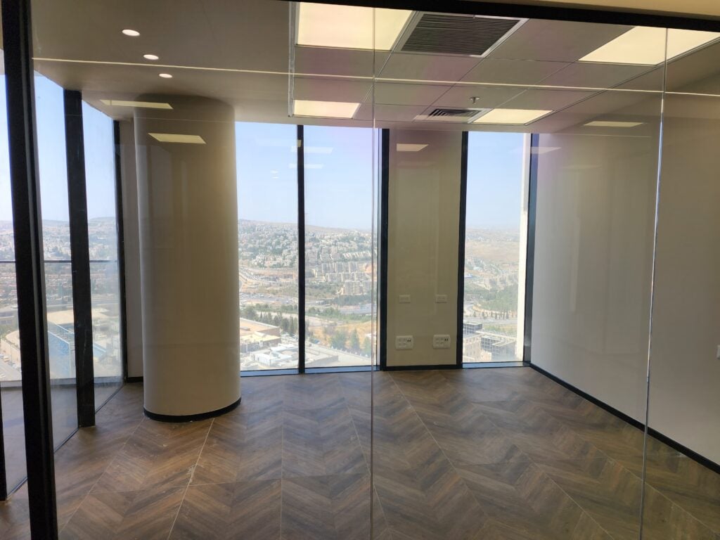 קומה עצמאית להשכרה בהר חוצבים