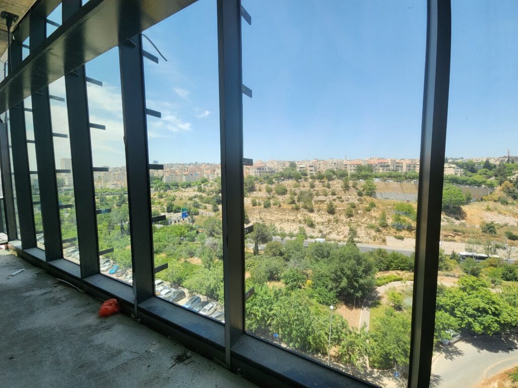 משרדים להשכרה בפארק גם ים בירושלים