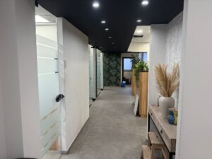משרד יפייפה ומושקע להשכרה בגבעת שאול