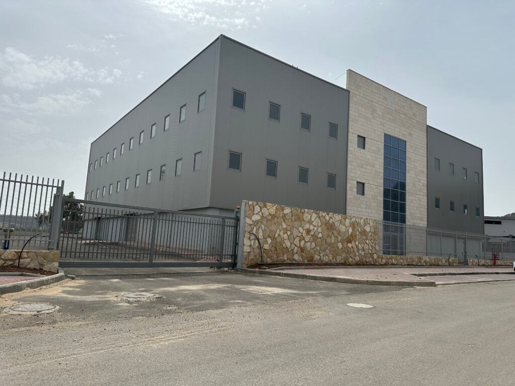 מבנה עצמאי וילה בפארק צרעה בירושלים